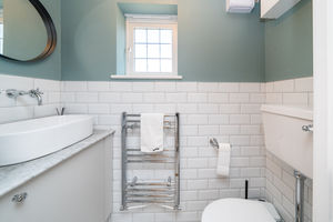 GUEST CLOAKROOM- click for photo gallery